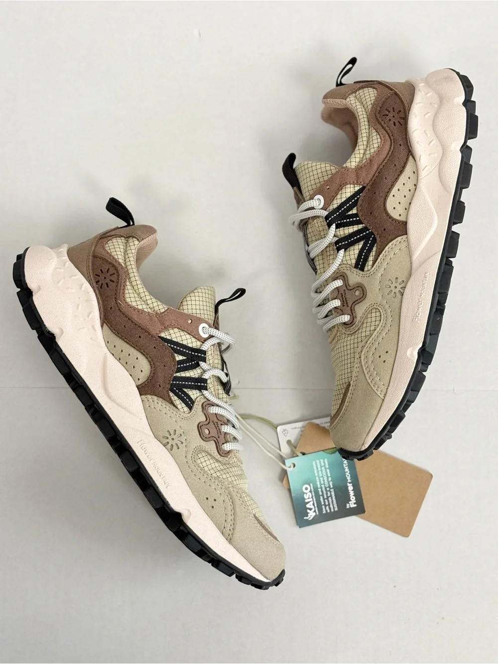 Free People Flower Mountain Yamano 3 Sneakers Size 8